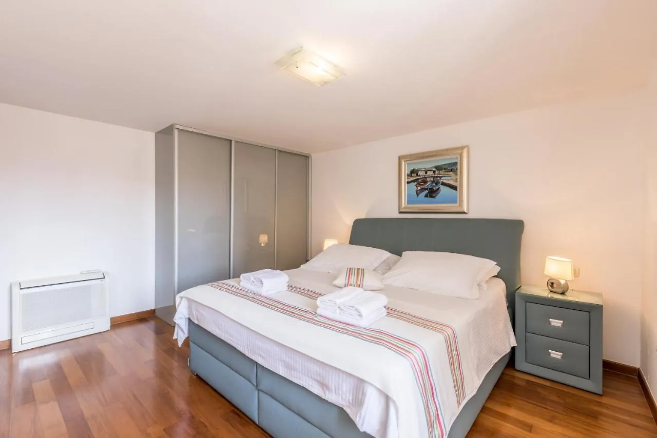 ספליט Peristil Apartment קרואטיה